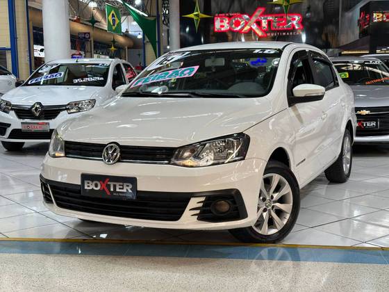 VOLKSWAGEN VOYAGE 1.6 MSI TOTALFLEX COMFORTLINE 4P MANUAL VOLKSWAGEN VOYAGE 1.6 MSI TOTALFLEX COMFORTLINE 4P MANUAL